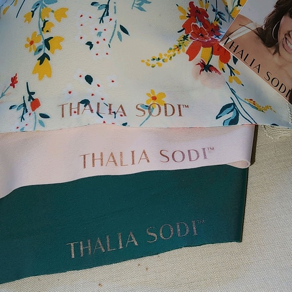 Thalia Sodi 3pc Laser Cut Tech Sealed Removable Pads Pull On No Show Edge Bras - Picture 5 of 7